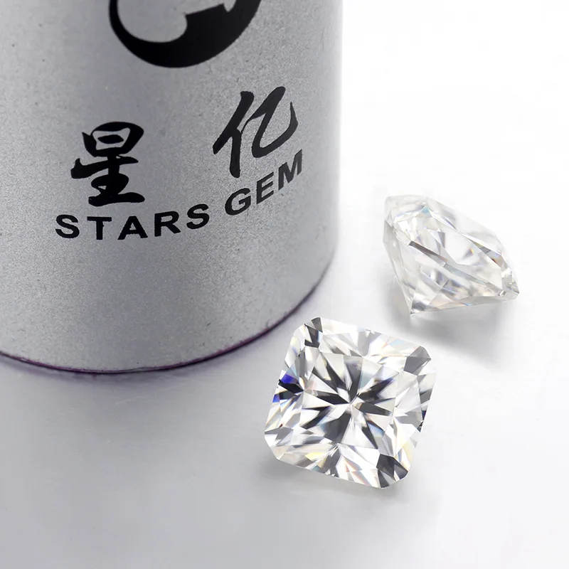DEF Color Square Shape Radiant Cut Moissanite